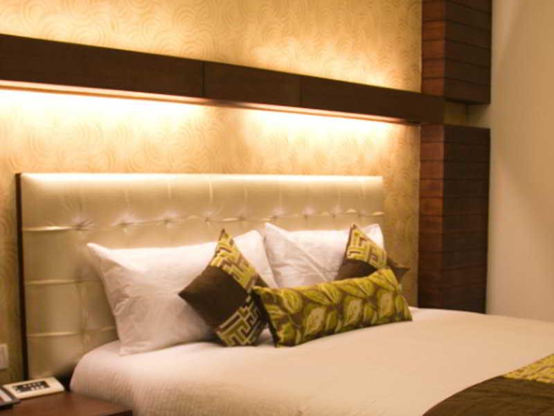Hotel Icon Chandīgarh Стая снимка